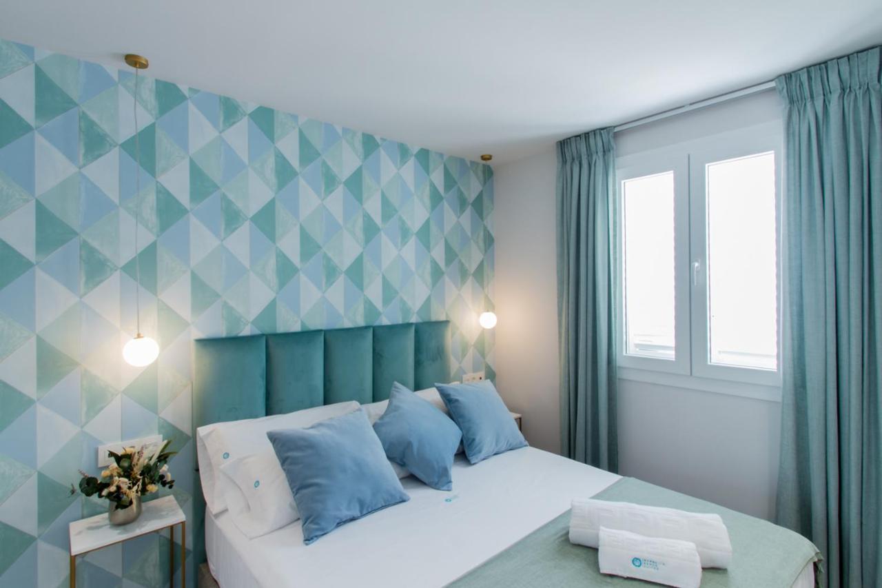 Marbella Banus Suites - Bird Of Paradise Playas Del Duque Banus Suite Apartment מראה חיצוני תמונה