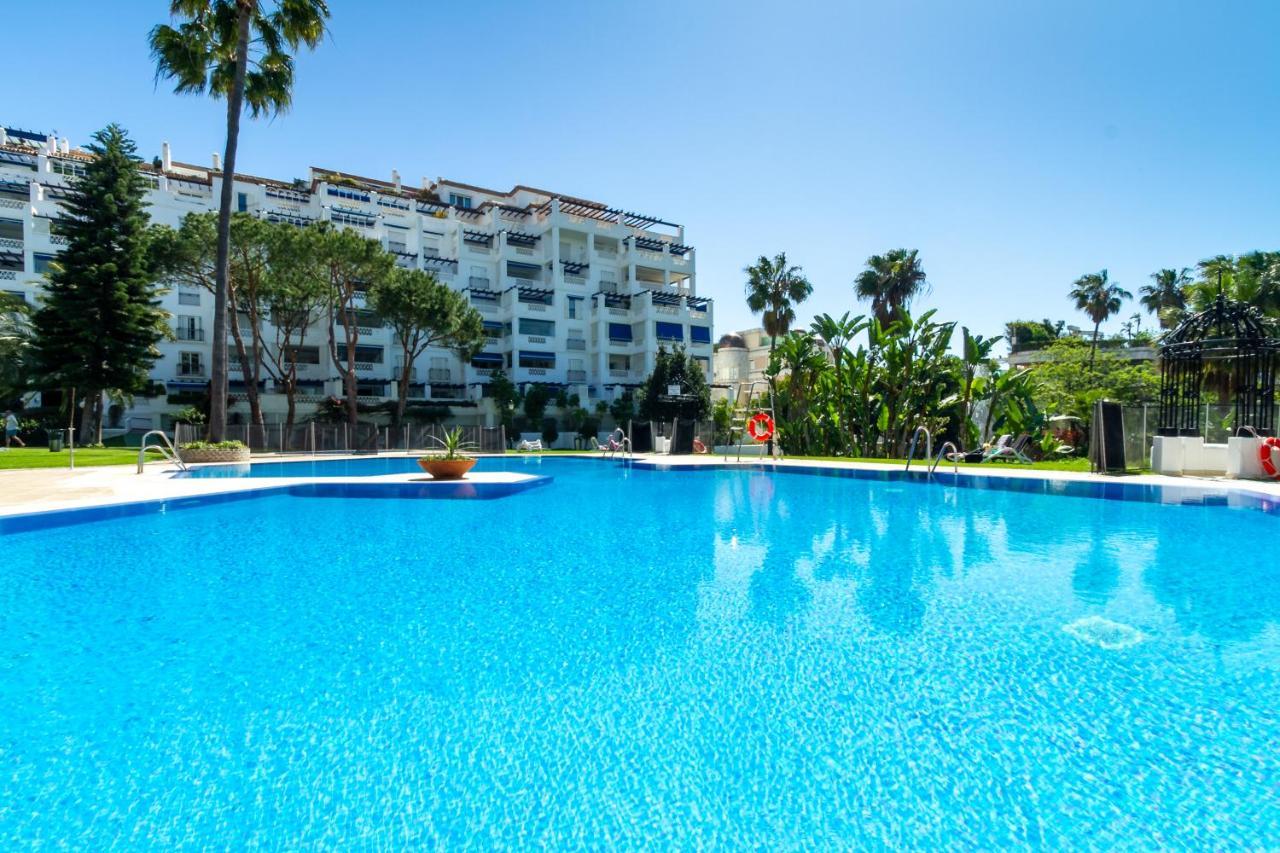Marbella Banus Suites - Bird Of Paradise Playas Del Duque Banus Suite Apartment מראה חיצוני תמונה