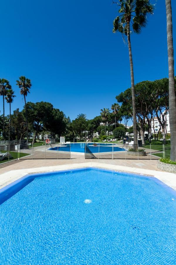 Marbella Banus Suites - Bird Of Paradise Playas Del Duque Banus Suite Apartment מראה חיצוני תמונה